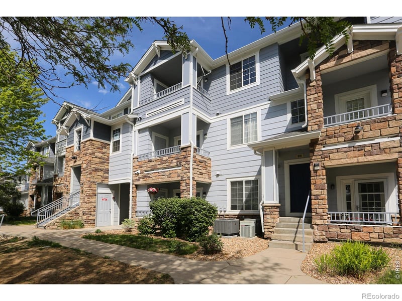5255 Memphis St #921, Denver, CO 80239