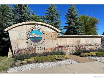 837 5th St, Berthoud, CO 80513