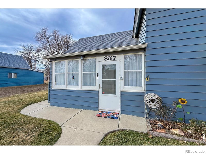 837 5th St, Berthoud, CO 80513