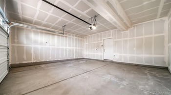 21852 E 46th Pl, Aurora, CO 80019