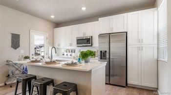 21852 E 46th Pl, Aurora, CO 80019