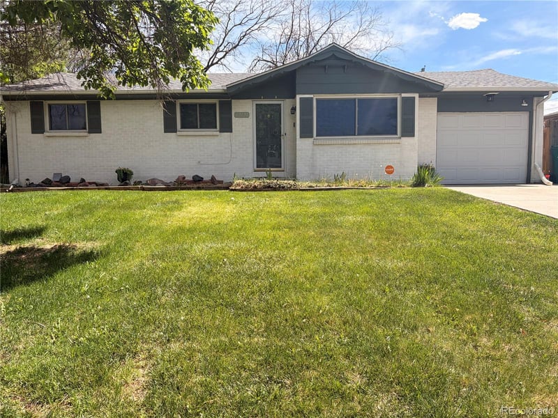 12120 Center Dr, Aurora, CO 80012