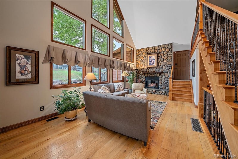 31353 Bermuda Dunes Dr, Evergreen, CO 80439