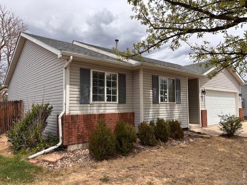 1461 Farmland Ln, Milliken, CO 80543