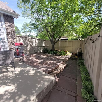1677 Metropolitan Dr, Longmont, CO 80504