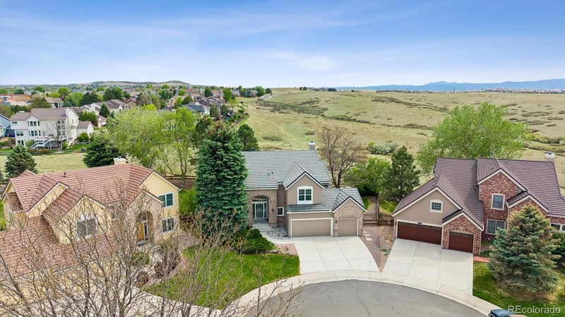 10086 Stratford Pl, Highlands Ranch, CO 80126