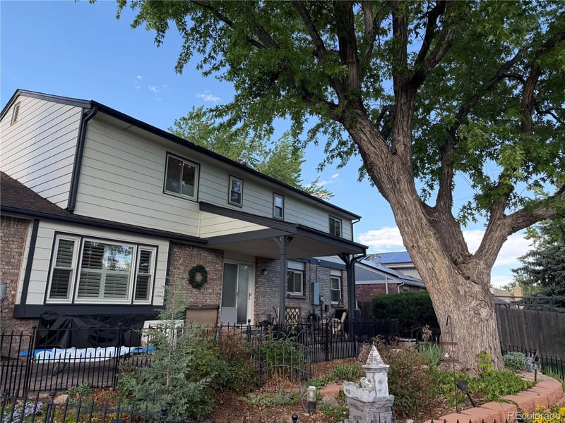 14492 70th Pl, Arvada, CO 80004