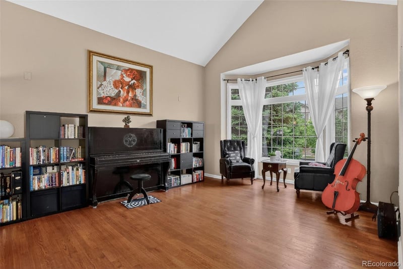 6103 Kalispell St, Aurora, CO 80016