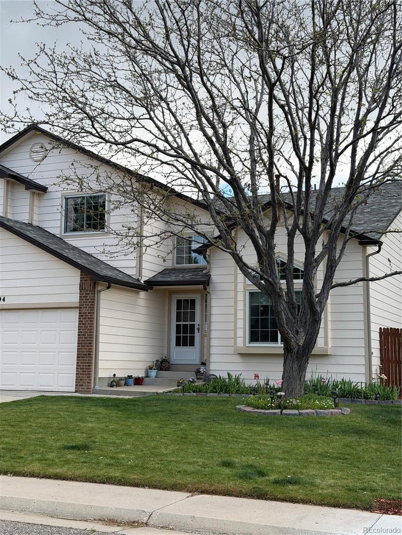 4194 Lisbon Way, Aurora, CO 80013