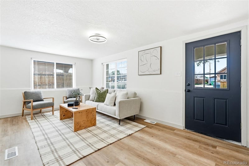 3130 Longfellow Pl, Denver, CO 80221