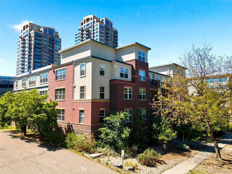1623 Saint Paul St #209, Denver, CO 80206