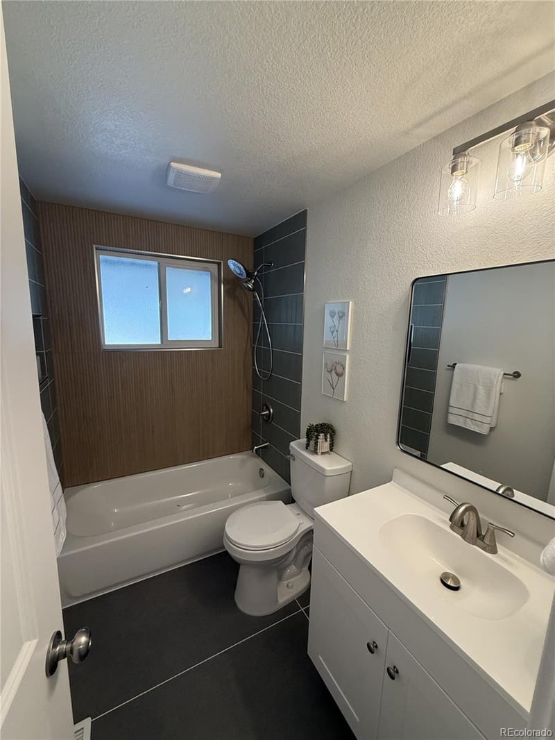 8822 Kent St, Westminster, CO 80031