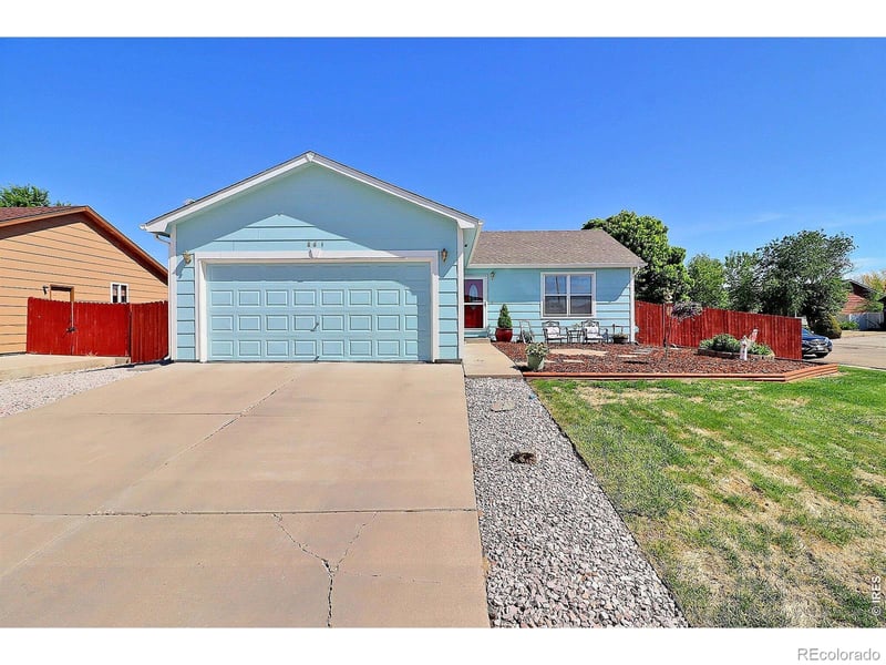 861 20th St Ln, Greeley, CO 80631