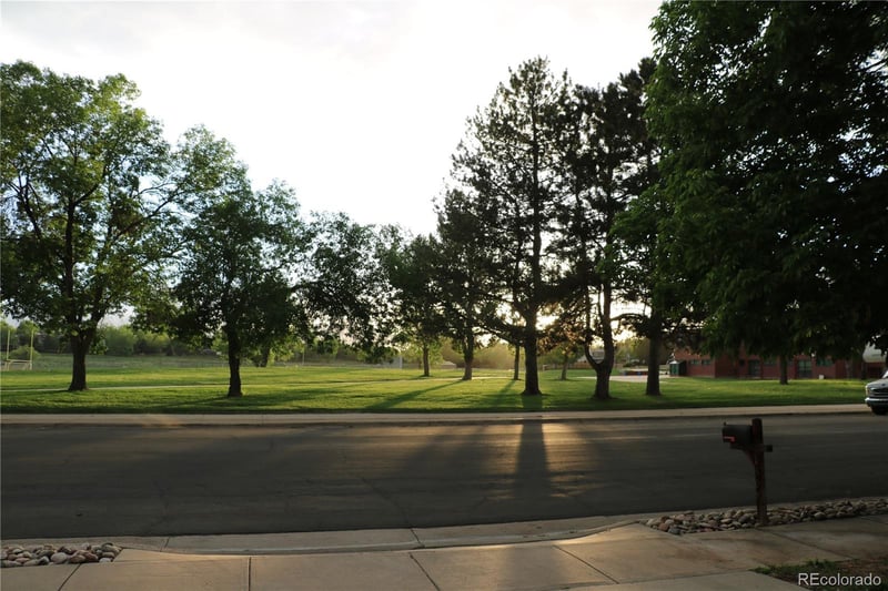 1508 Daphne St, Broomfield, CO 80020