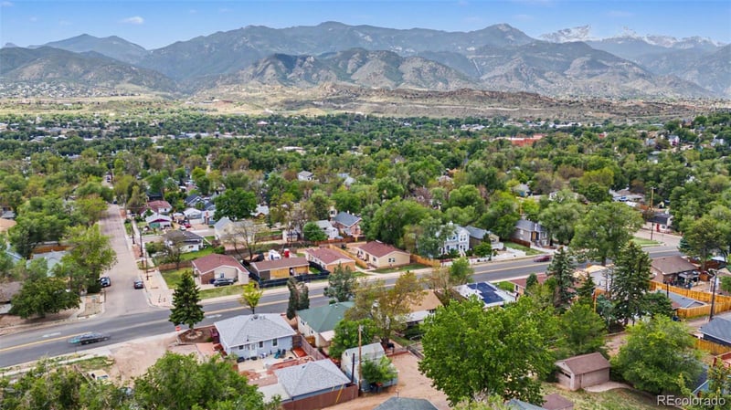 2206 Uintah St, Colorado Springs, CO 80904