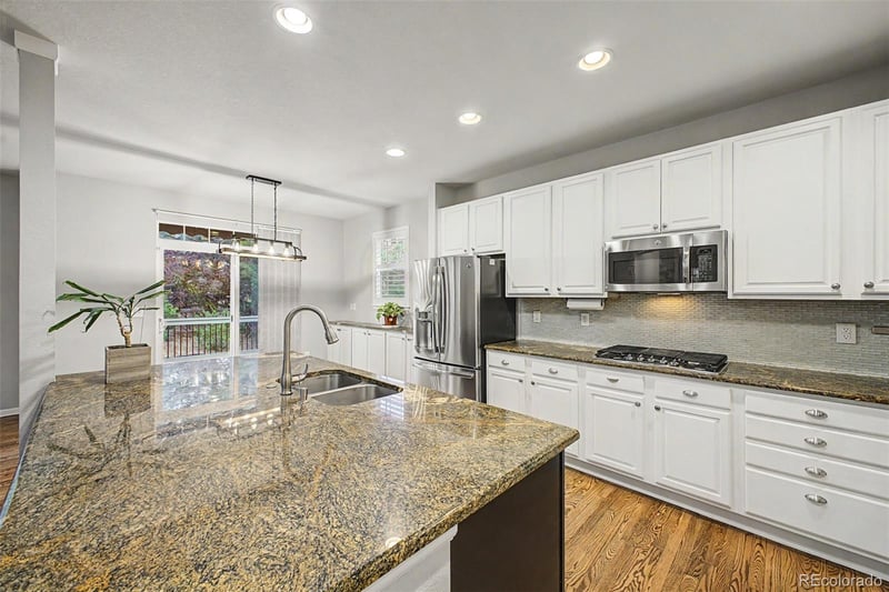 6934 Fultondale Cir, Aurora, CO 80016