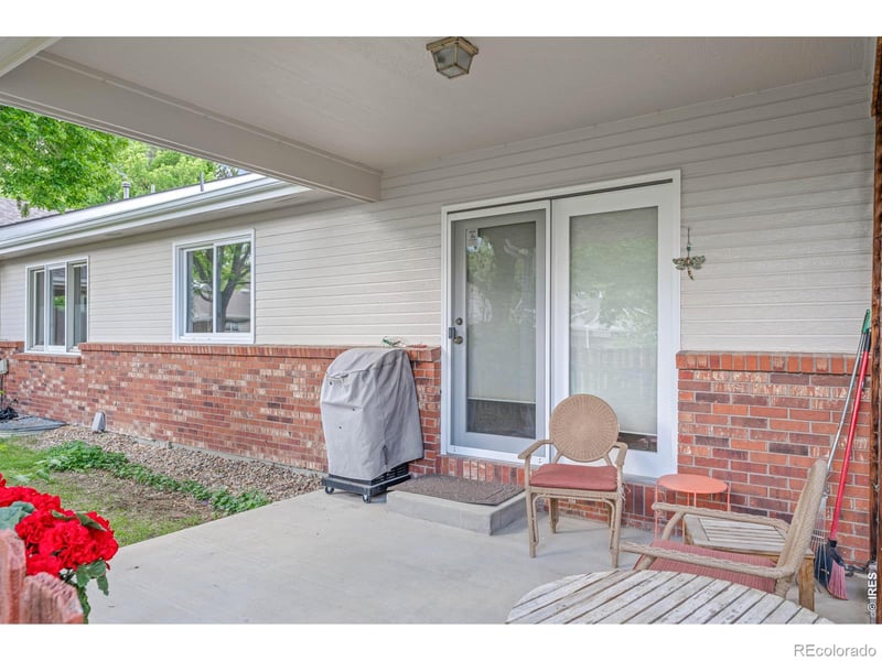 1529 16th Pl, Longmont, CO 80501