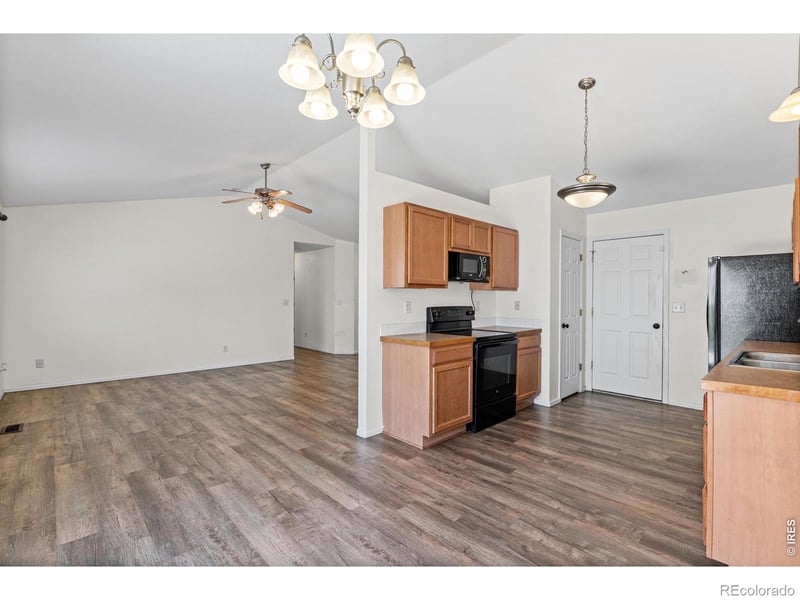 309 29th St Rd, Greeley, CO 80631