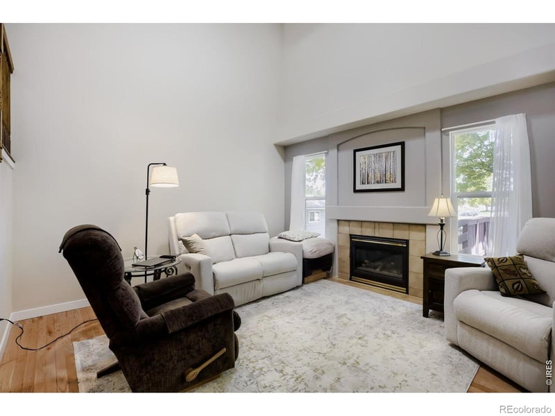 1512 Willowbrook Dr, Longmont, CO 80504