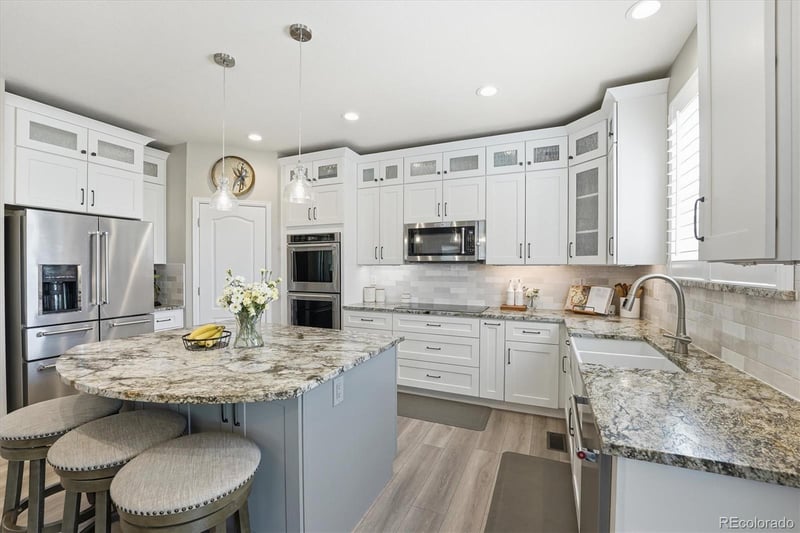 6867 Duquesne Ct, Aurora, CO 80016