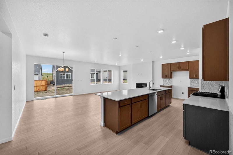 17008 92nd Dr, Arvada, CO 80007