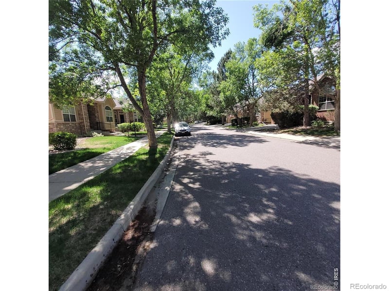 1677 Metropolitan Dr, Longmont, CO 80504