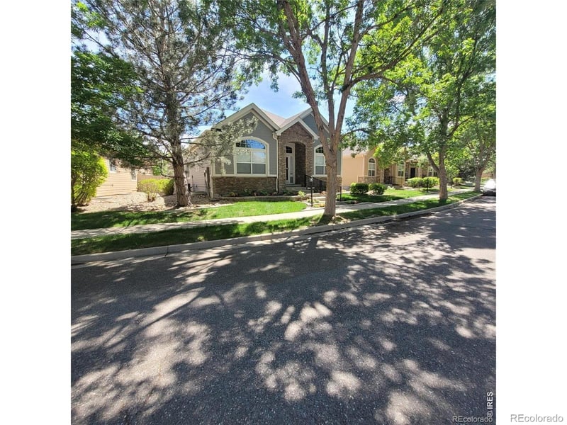1677 Metropolitan Dr, Longmont, CO 80504