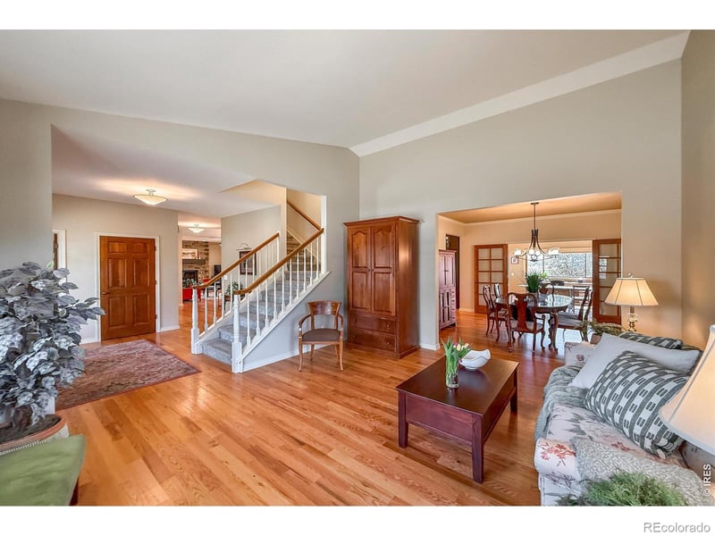 1183 Twin Peaks Cir, Longmont, CO 80503