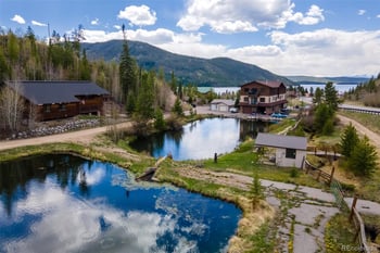 105 Lake Ave, Grand Lake, CO 80447