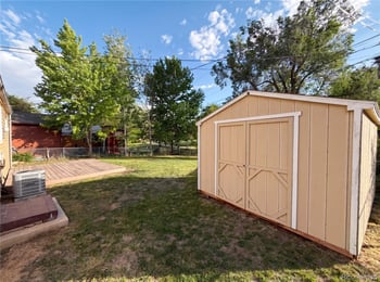 433 Sunnyside Ln, Longmont, CO 80504