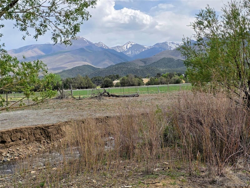 000 County Road 6, Coaldale, CO 81222