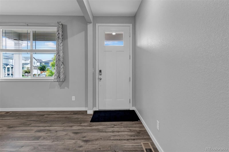 14630 Guernsey Dr, Mead, CO 80542