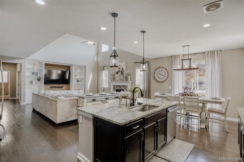 7200 Bandit Dr, Castle Rock, CO 80108