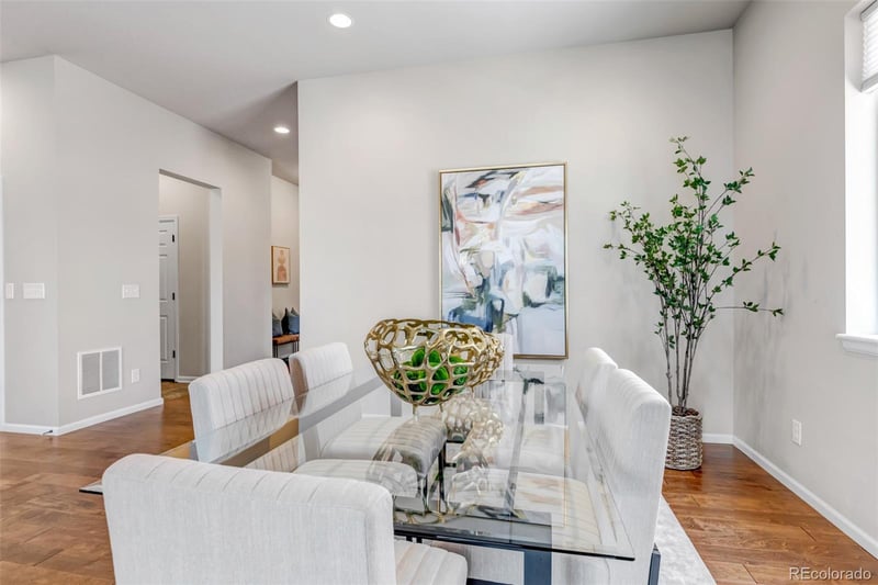 26945 E Costilla Dr, Aurora, CO 80016