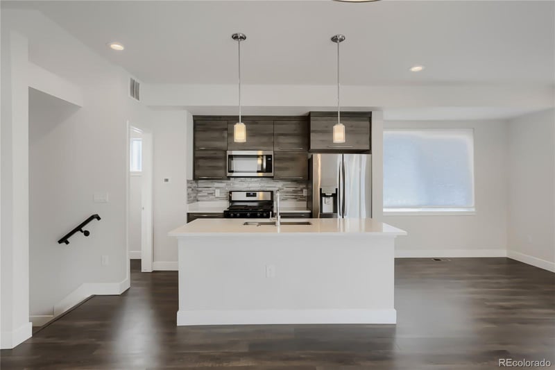 5566 W 11th Pl, Lakewood, CO 80214
