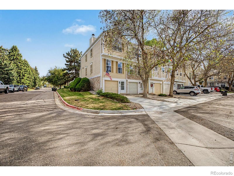 9525 Coal Mine Ave #A, Littleton, CO 80123