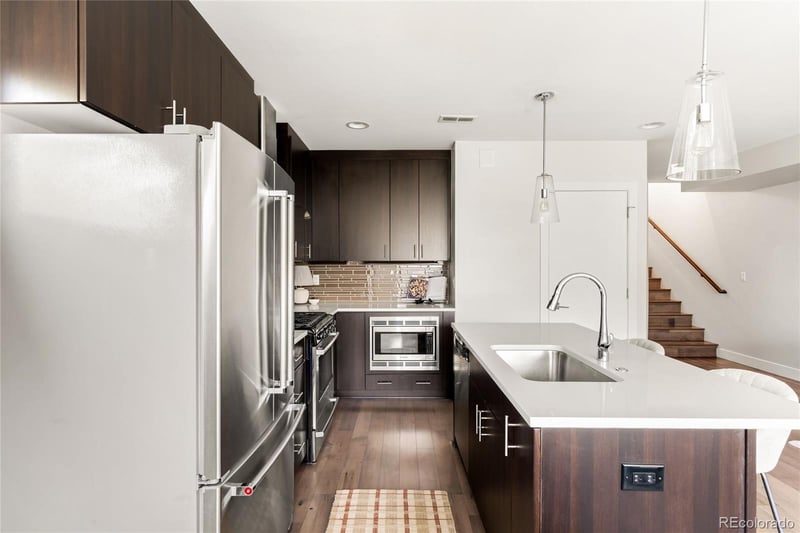28 Lincoln St, Denver, CO 80209