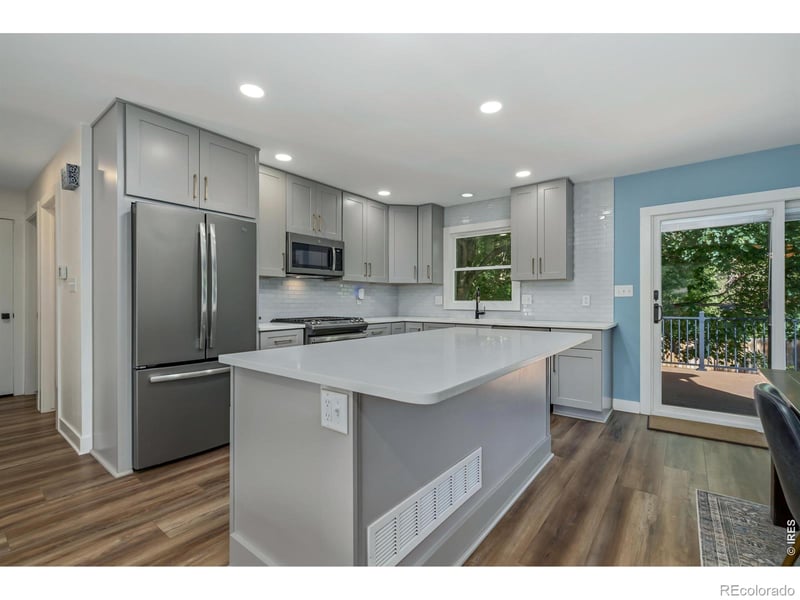 2818 Edinburgh Ct, Fort Collins, CO 80525
