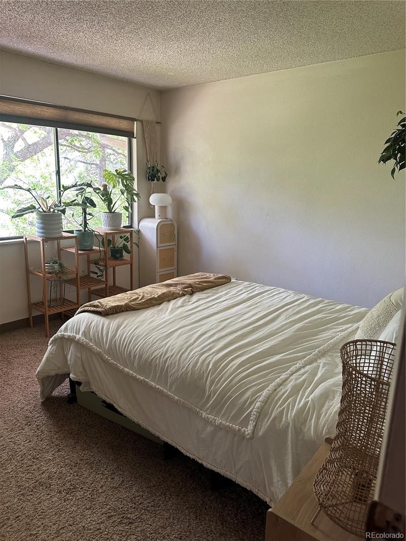 1705 Heatheridge Rd #J206, Fort Collins, CO 80526
