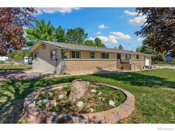 201 Namaqua Rd, Loveland, CO 80537