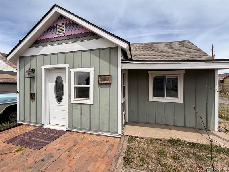 410 5th St, Leadville, CO 80461