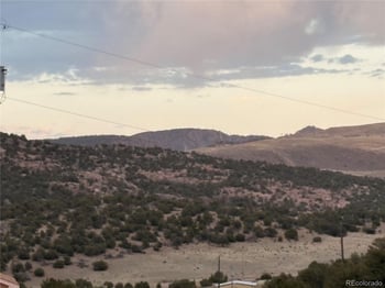 282 Meadowdale Ln, Canon City, CO 81212