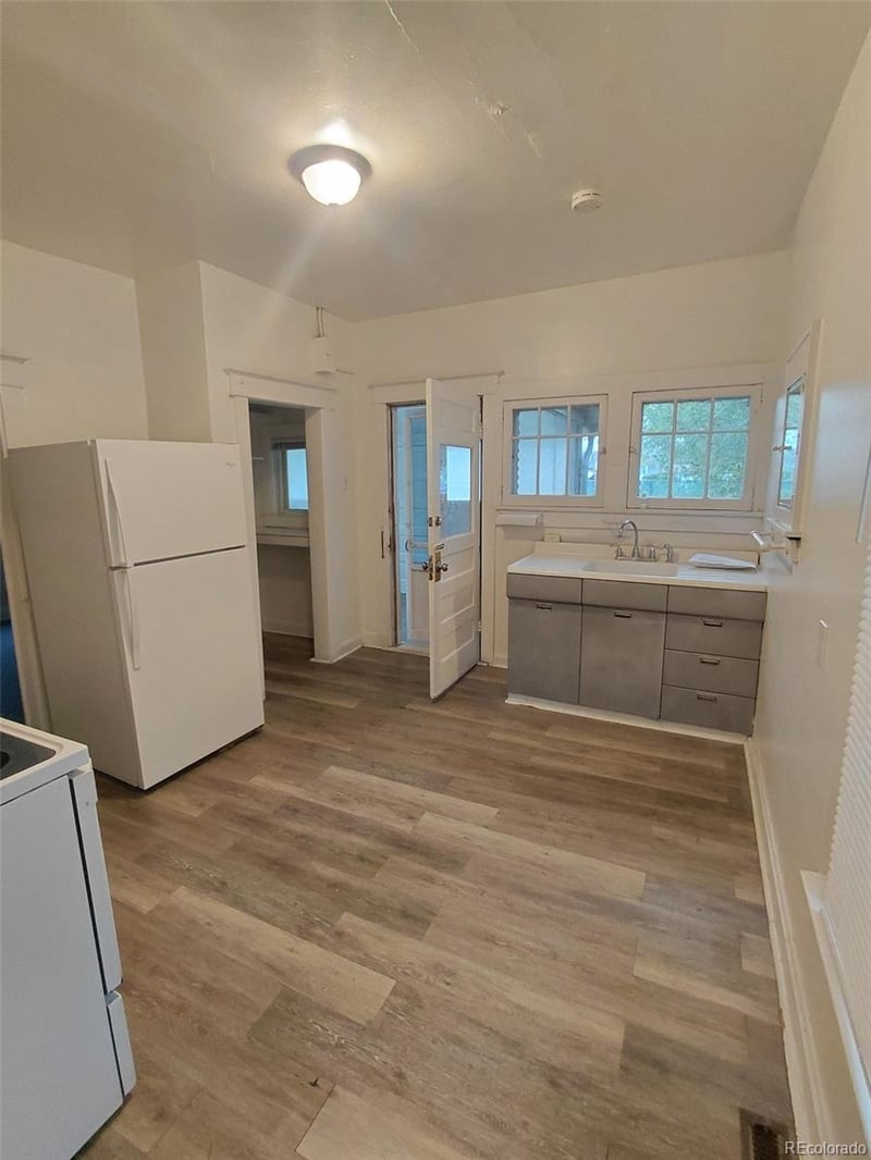 1917 Fox St, Denver, CO 80223