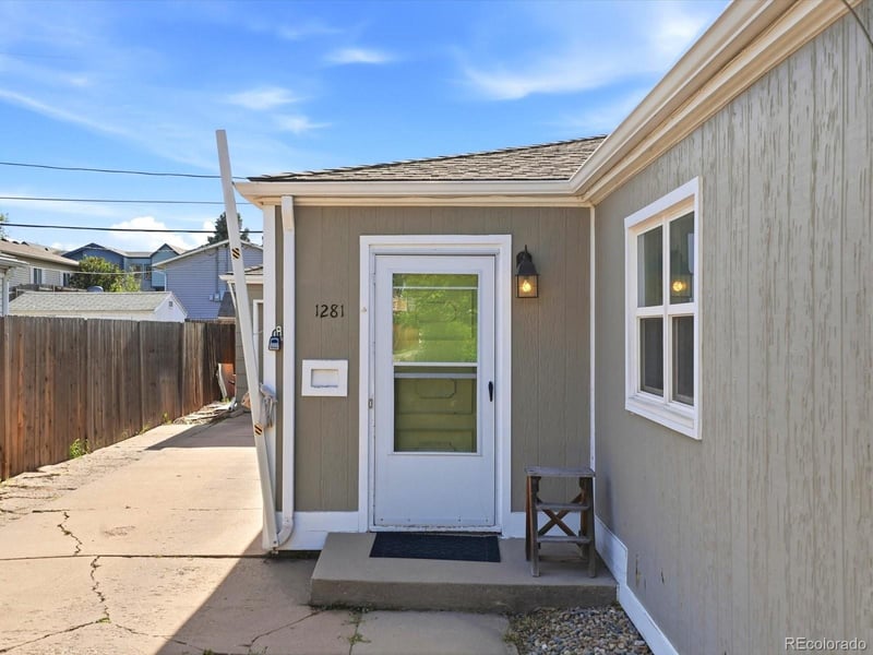 1281 Alton St, Aurora, CO 80010