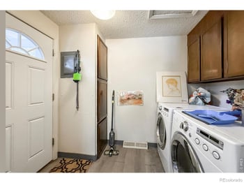 2051-2053 Collyer St, Longmont, CO 80501