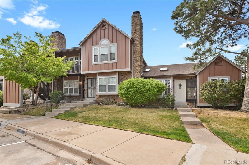 1214 Flower Cir #E, Lakewood, CO 80232