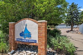 2740 S Kenton Ct, Aurora, CO 80014