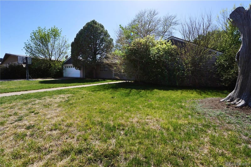 151 18th St, Burlington, CO 80807