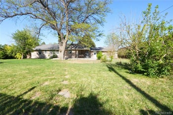 151 18th St, Burlington, CO 80807