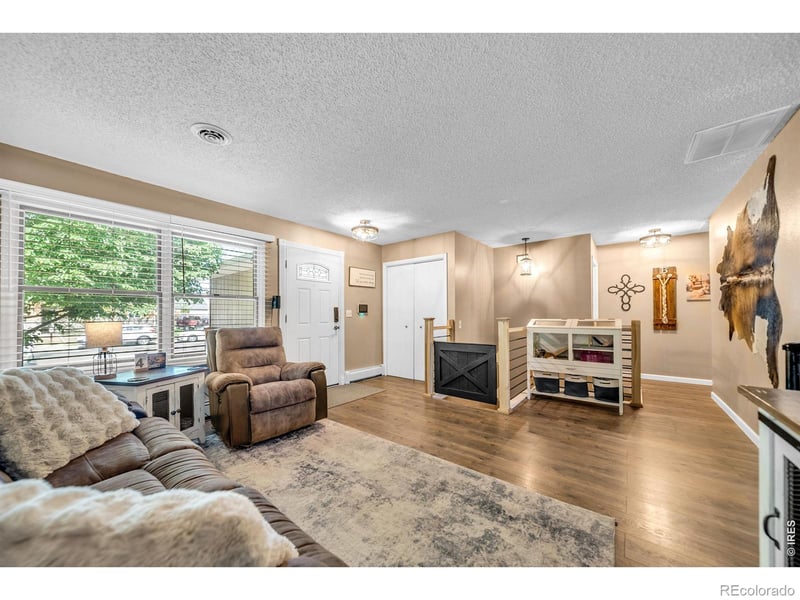 329 Applewood St, Brush, CO 80723